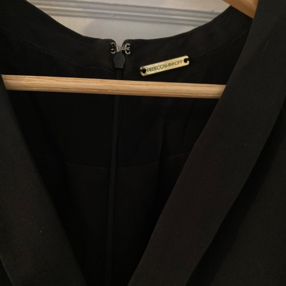 LBD - Picture 4 of 5